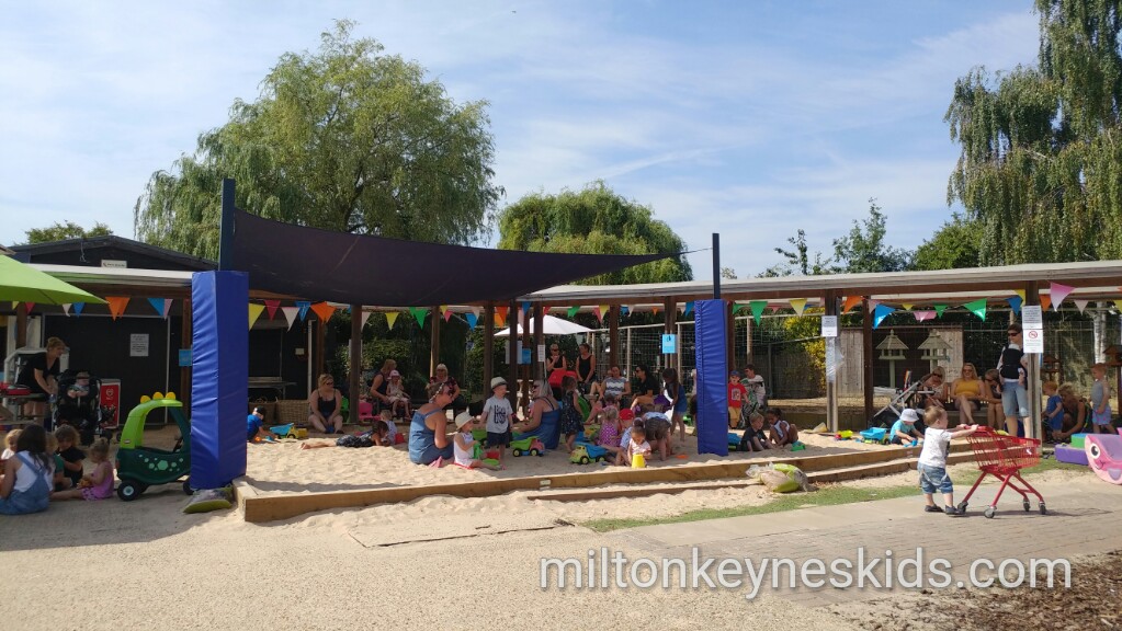 Free Frosts Garden Centre Beach Willington 2018 Milton Keynes Kids