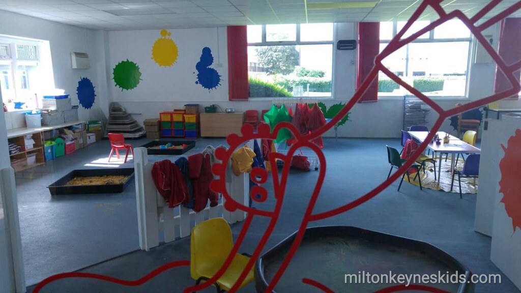 arts and crafts in the Butlins nursery