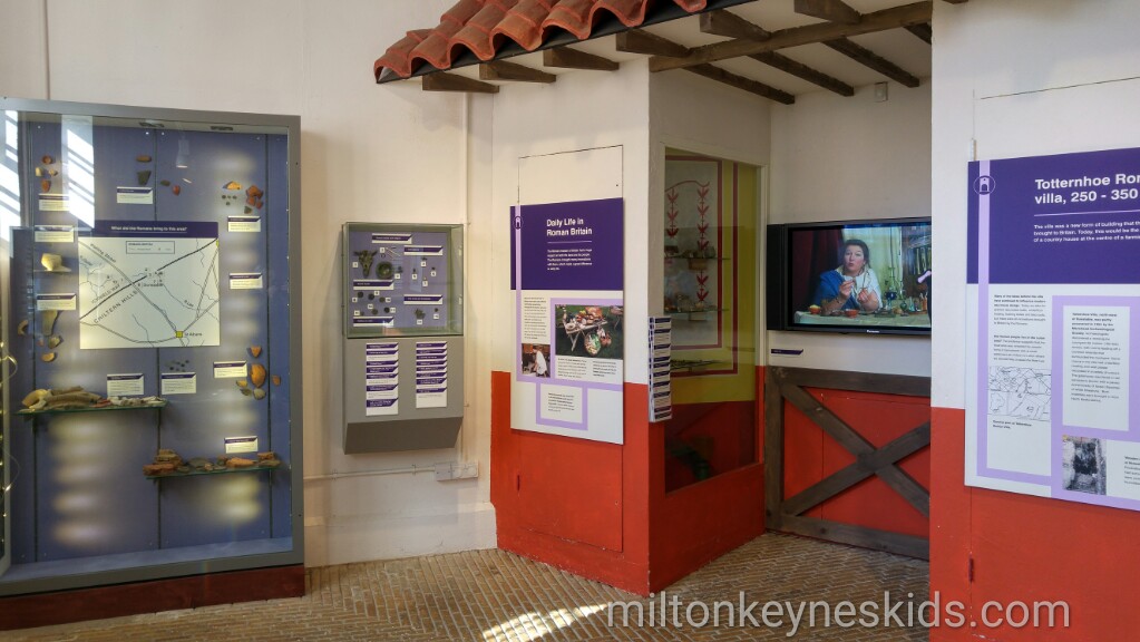 galleries at Stockwood Discovery Centre
