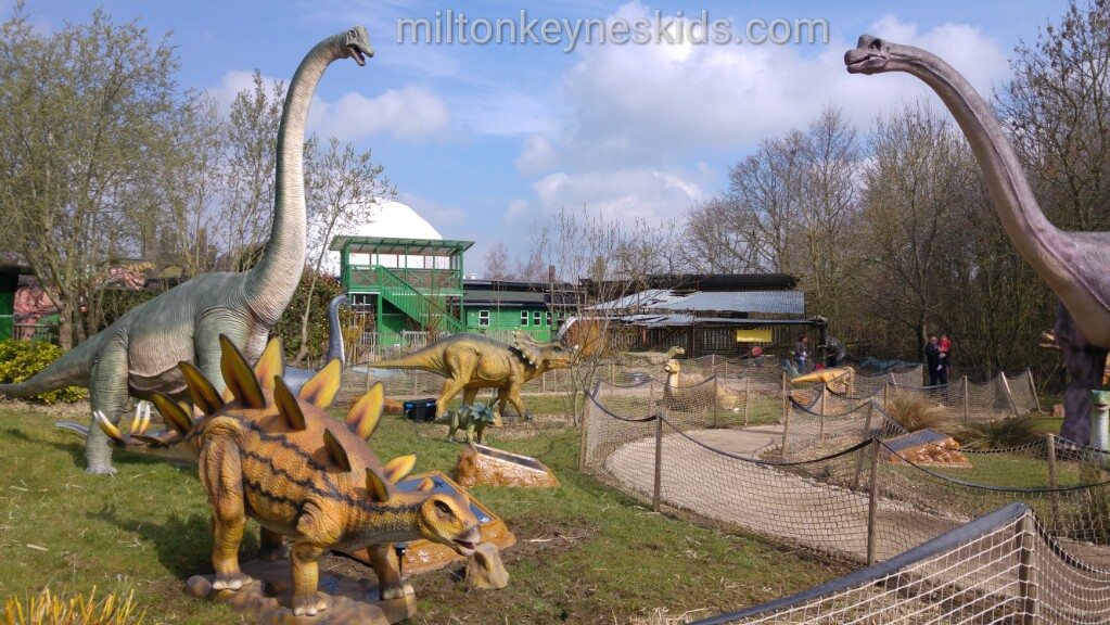 Gulliver's Dinosaur and farm park