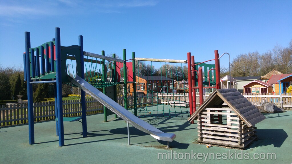 Play area at Dobbies Milton Keynes