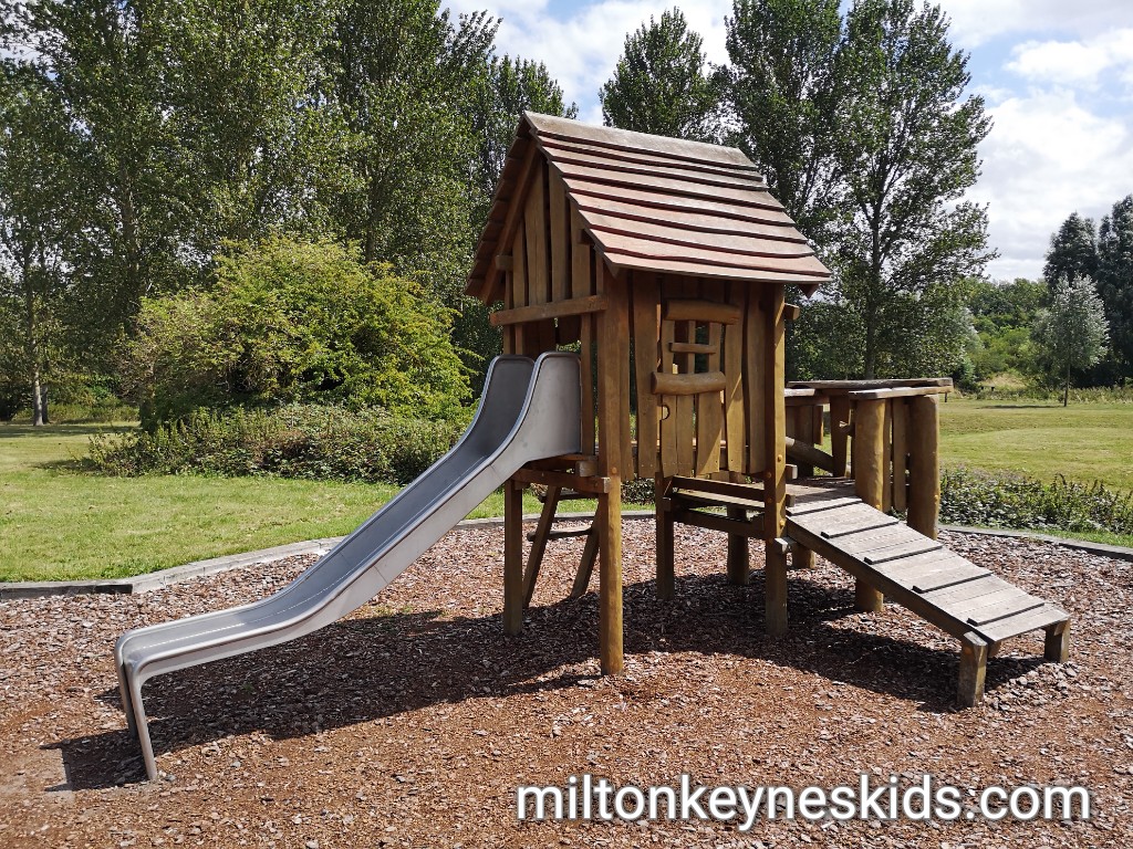 Woolstone local park in Milton Keynes review - Milton Keynes Kids