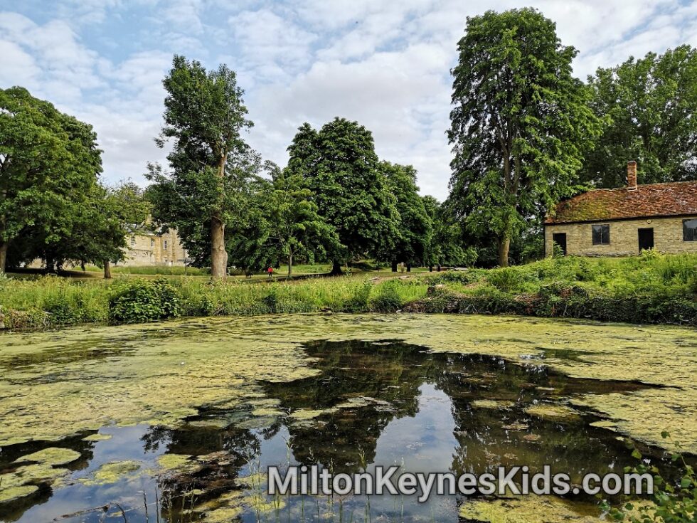 Great Linford Manor Park, Milton Keynes review Milton Keynes Kids