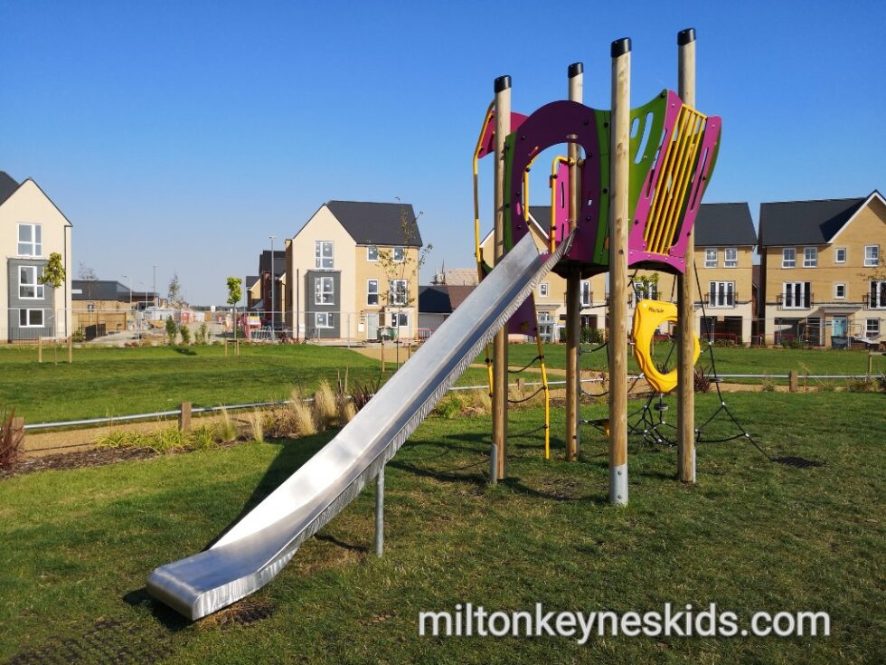 Vanguard Circle park, Brooklands, review Milton Keynes Kids