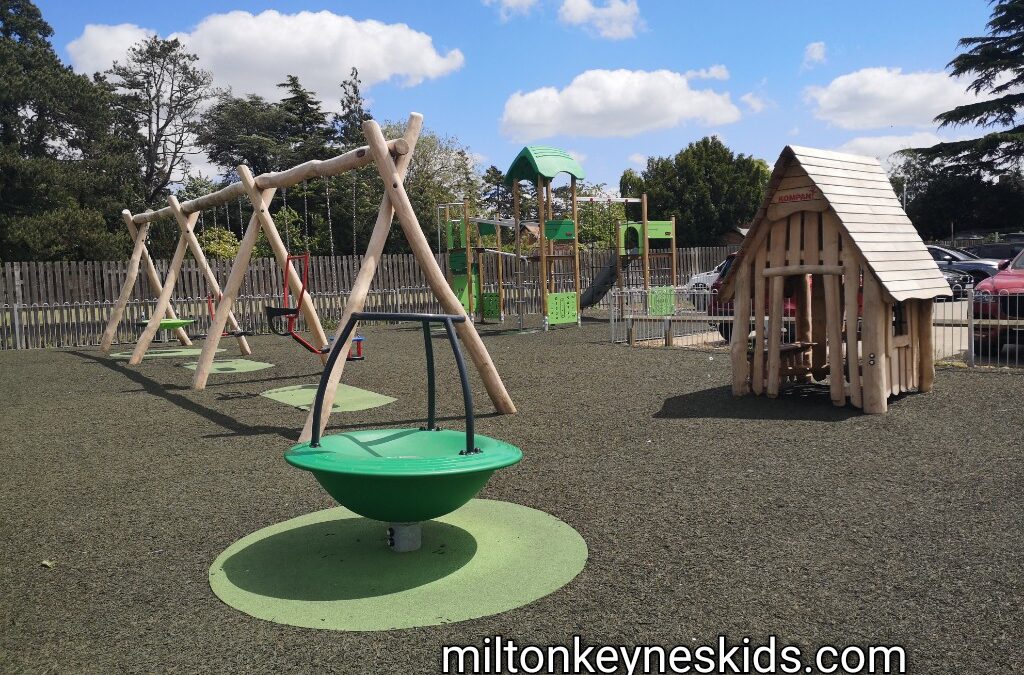 North Crawley play area review